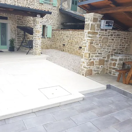 Villa Casa Chiara Motovun, With Private Pool Motovun