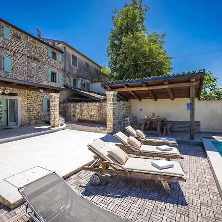 Casa Chiara Motovun, With Private Pool * Motovun