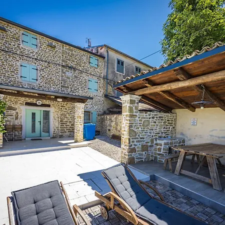Casa Chiara Motovun, With Private Pool * Motovun